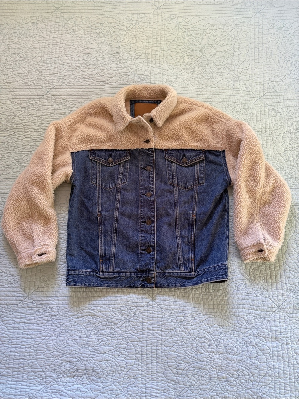 American Eagle Outfitters Denim Blue Jean Jacket with Cream Sherpa